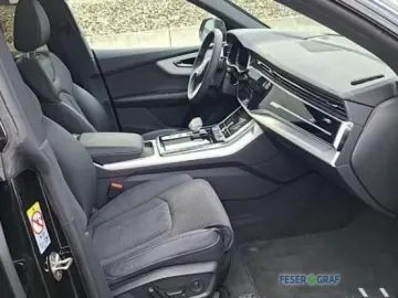 AUDI Q8 50 TDI quattro 2x S line AHK PANO LUFT HuD