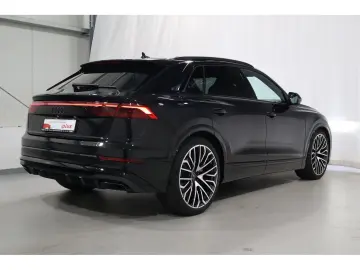 AUDI Q8 50 TDI quattro S-Line B&O Matrix R-Kamera