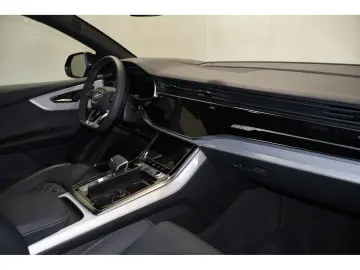 AUDI Q8 50 TDI quattro S-Line B&O Matrix R-Kamera