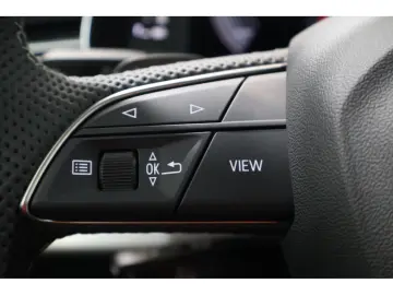 AUDI Q8 50 TDI quattro S-Line B&O Matrix R-Kamera