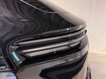 PORSCHE Macan  Pano-Dach  Surround View  20-Zoll