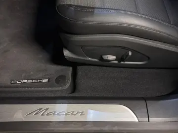 PORSCHE Macan  Pano-Dach  Surround View  20-Zoll