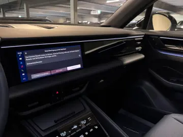PORSCHE Macan  Pano-Dach  Surround View  20-Zoll
