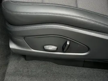PORSCHE Macan Lenkradheizung Mode-Schalter 20-Zoll