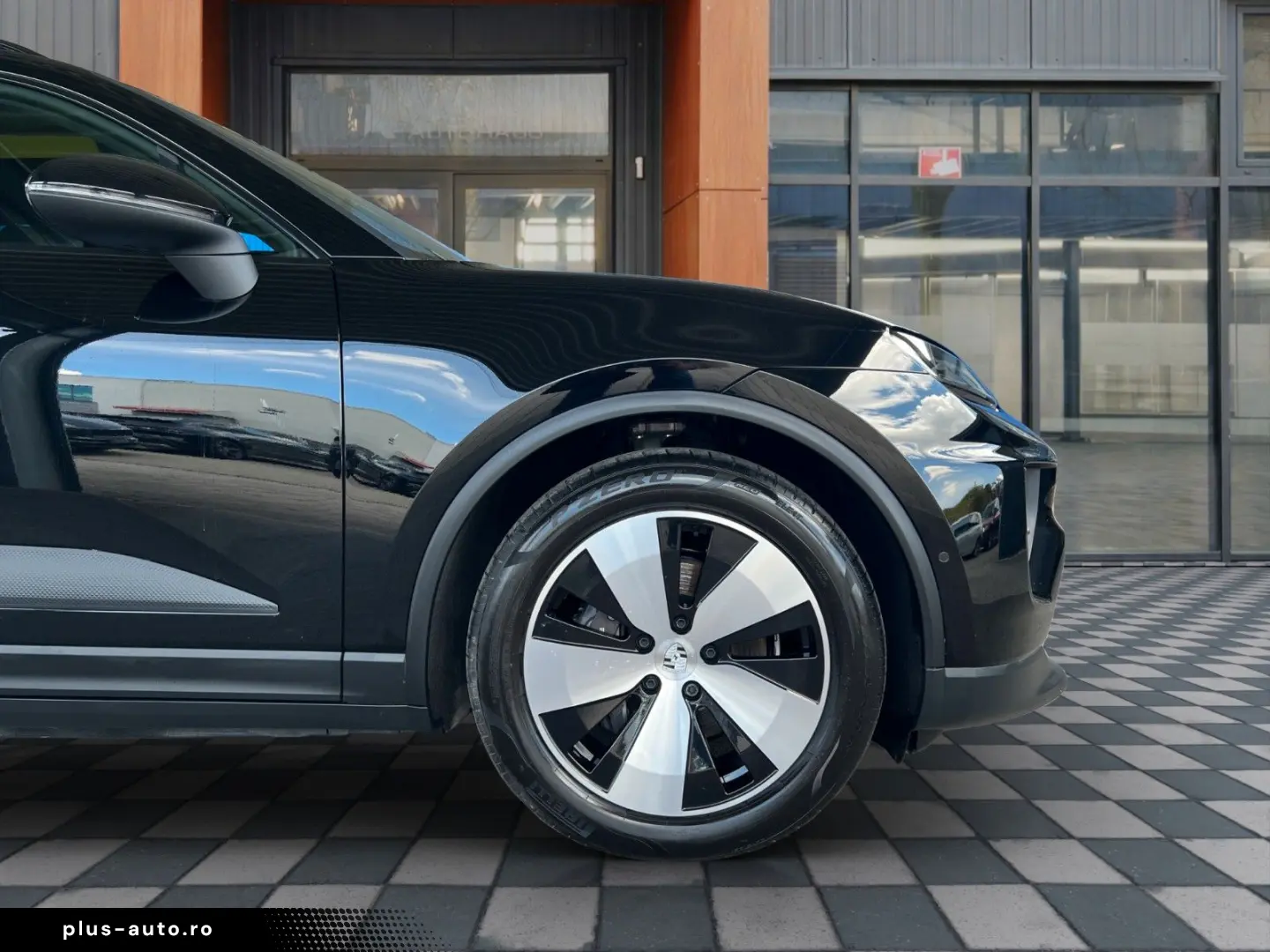 PORSCHE Macan Electric Panorama 1-Hand