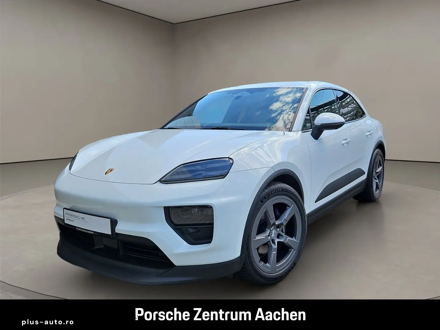 PORSCHE Macan Surround View Panoramadach Rückfahrkamera