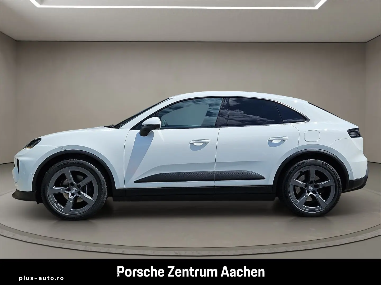 PORSCHE Macan Surround View Panoramadach Rückfahrkamera