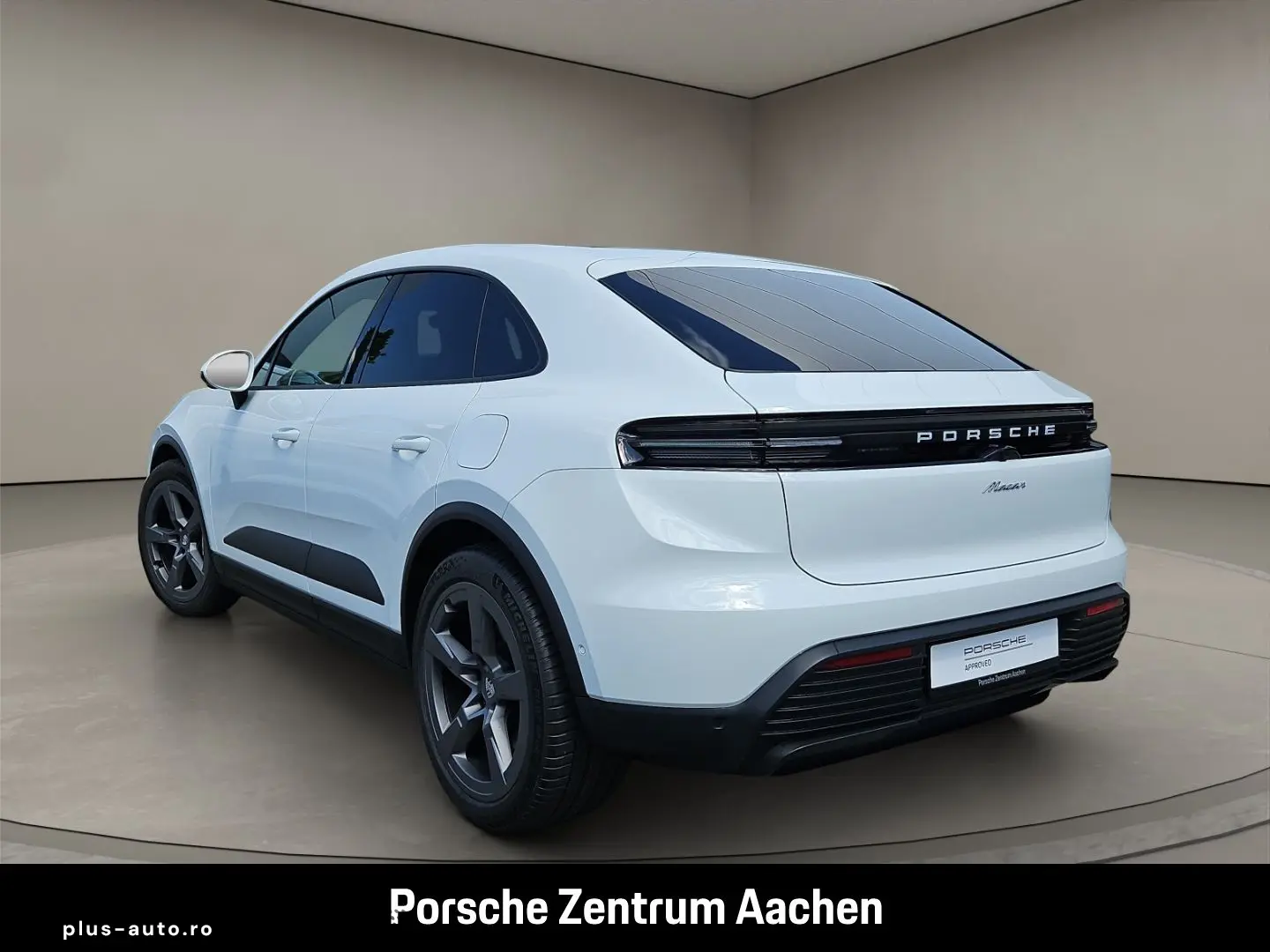PORSCHE Macan Surround View Panoramadach Rückfahrkamera