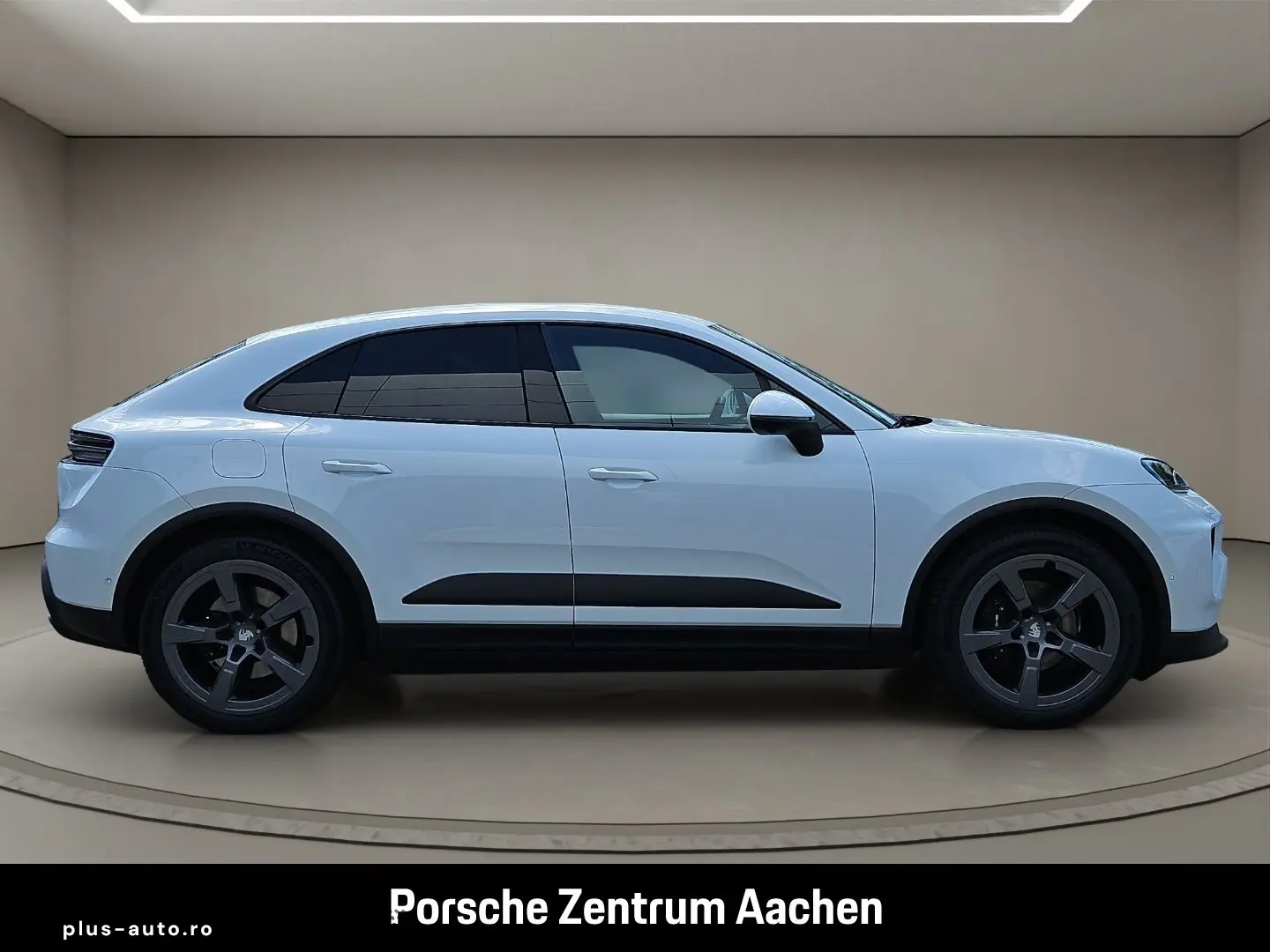 PORSCHE Macan Surround View Panoramadach Rückfahrkamera