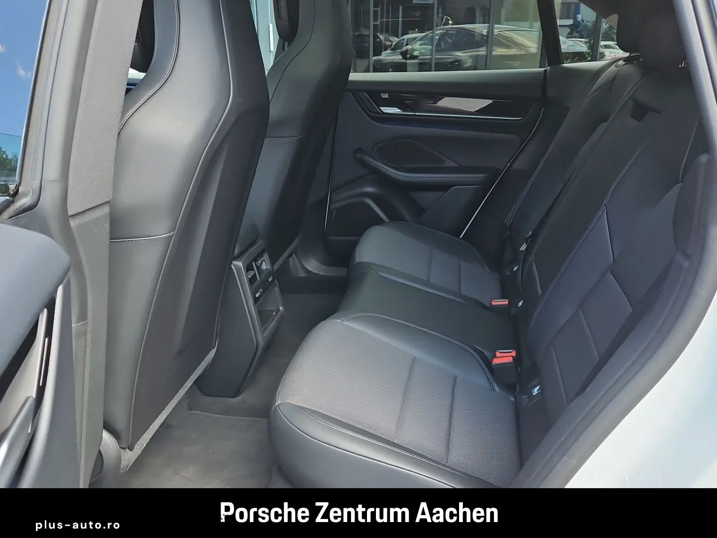 PORSCHE Macan Surround View Panoramadach Rückfahrkamera