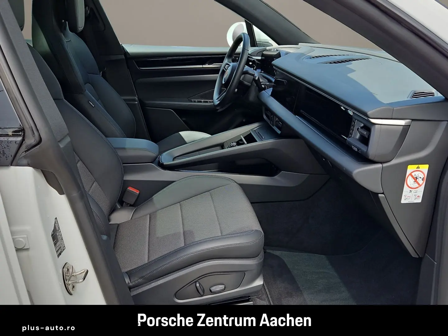 PORSCHE Macan Surround View Panoramadach Rückfahrkamera