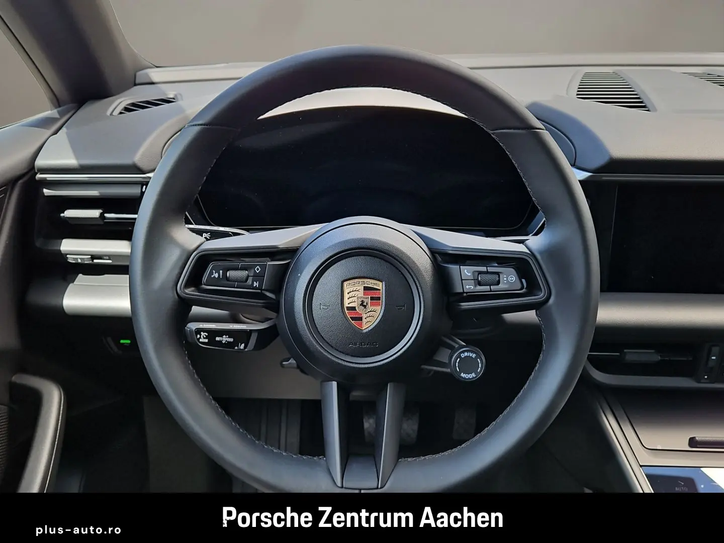 PORSCHE Macan Surround View Panoramadach Rückfahrkamera