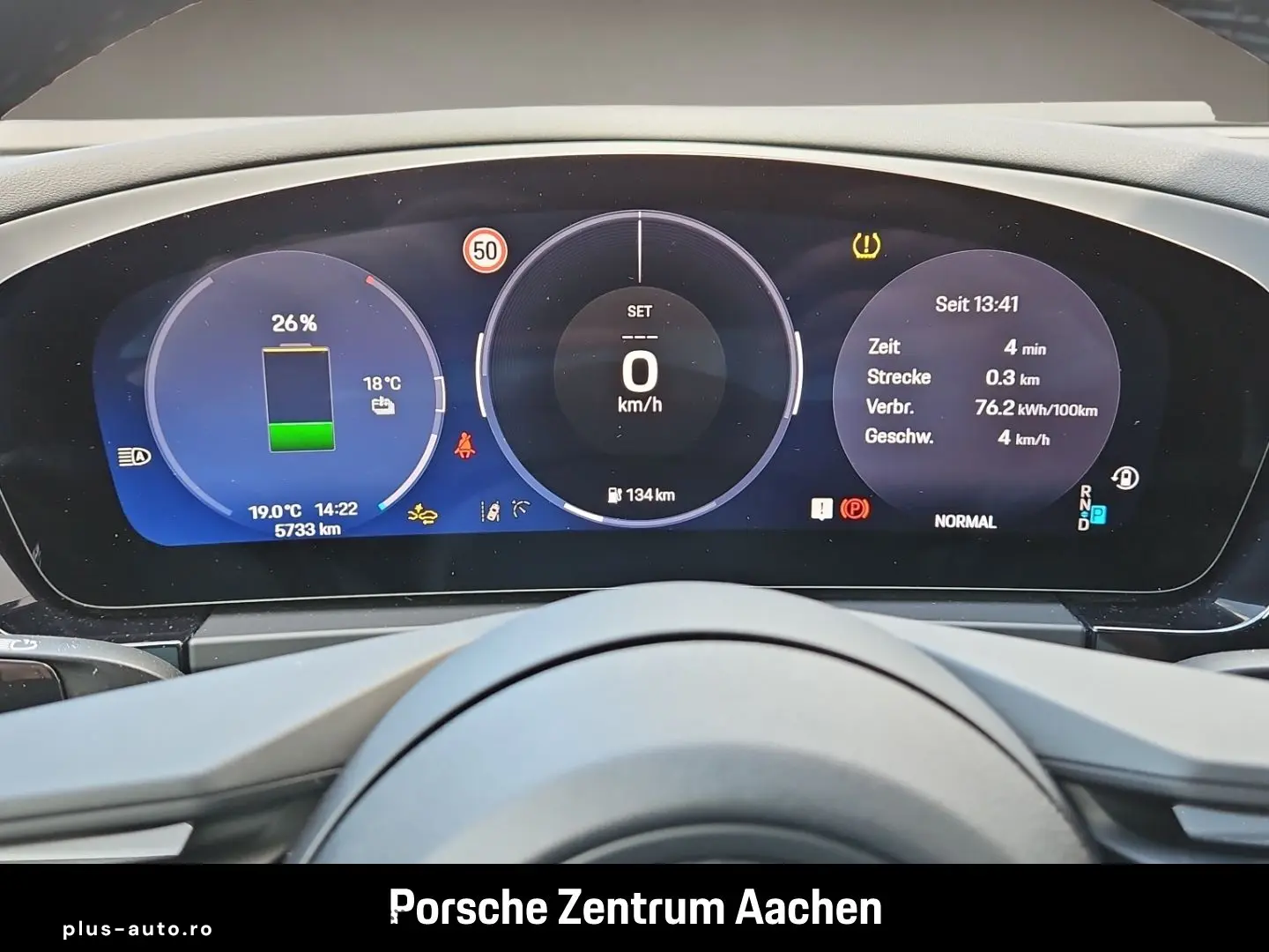 PORSCHE Macan Surround View Panoramadach Rückfahrkamera