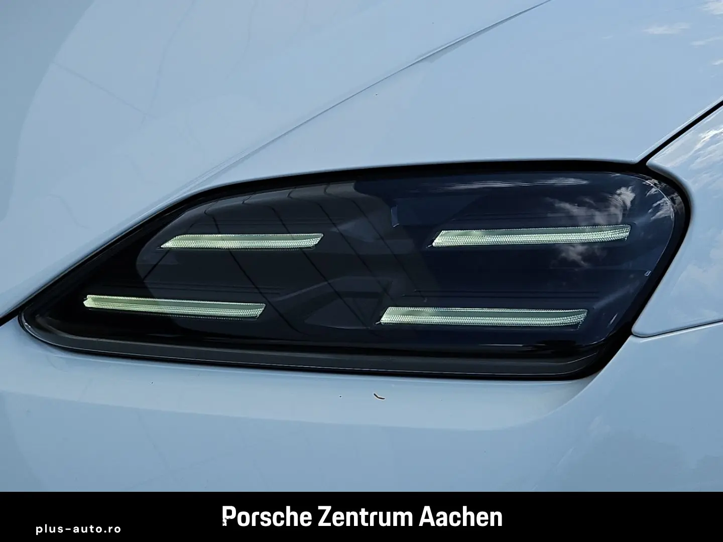 PORSCHE Macan Surround View Panoramadach Rückfahrkamera