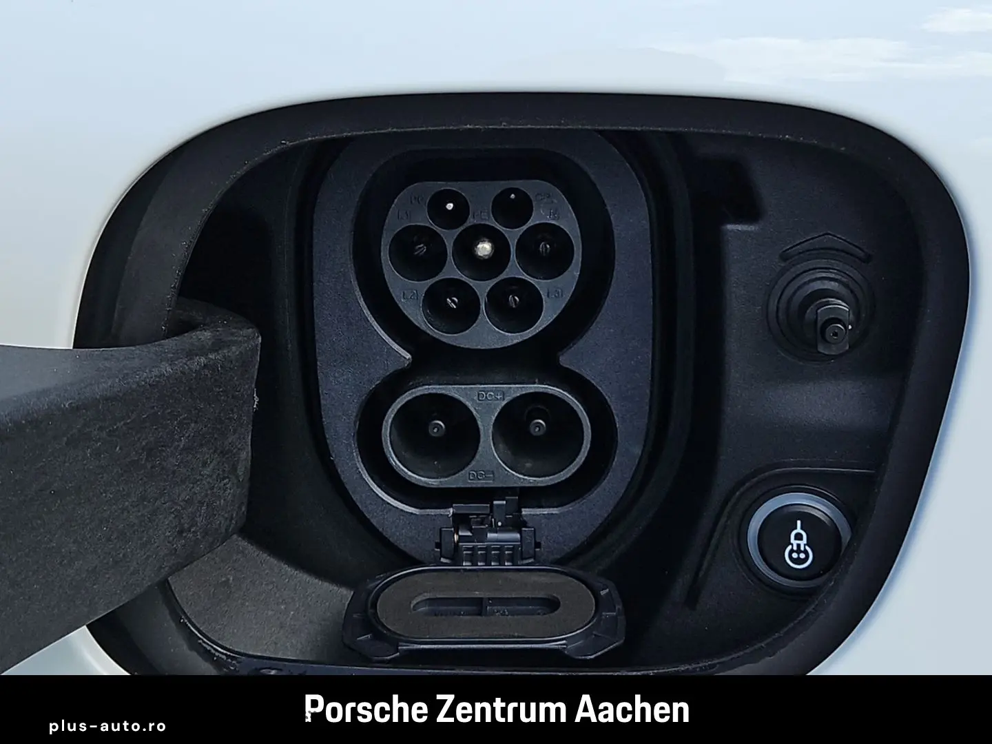PORSCHE Macan Surround View Panoramadach Rückfahrkamera