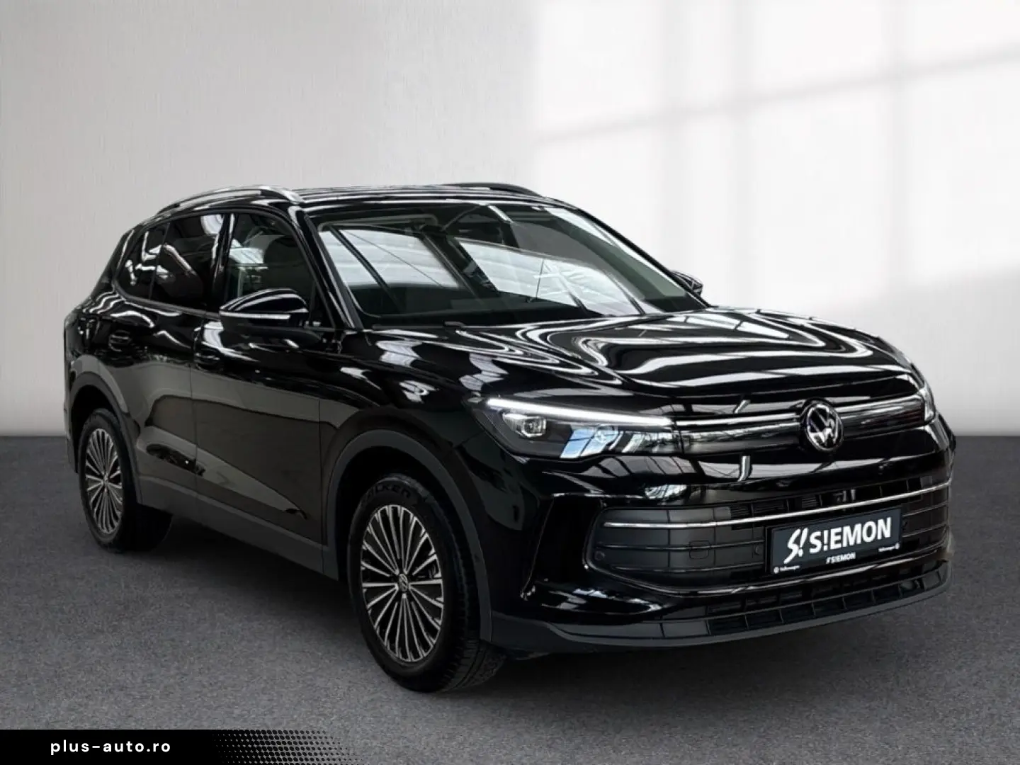 VW Tiguan TDI DSG Goal AHK LED  Navi ACC 360  LHZ