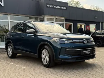 VW Tiguan 2.0TDI DSG Life R-Kamera Side Lane ACC