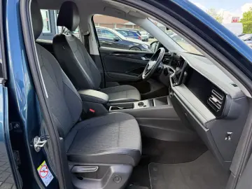 VW Tiguan 2.0TDI DSG Life R-Kamera Side Lane ACC