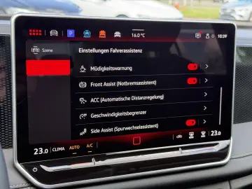 VW Tiguan 2.0TDI DSG Life R-Kamera Side Lane ACC