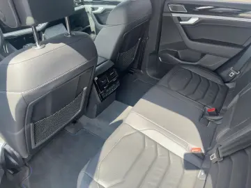 VW Touareg 3.0 V6 TSI eHybrid R AG8 4M Leder R-Kam