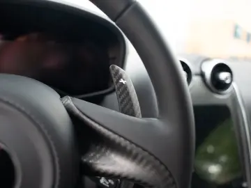 MCLAREN GT   Flux Green   Premium Pack
