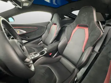 MCLAREN GTS Perform.   B&W   Carbon   Electrochr. Roof