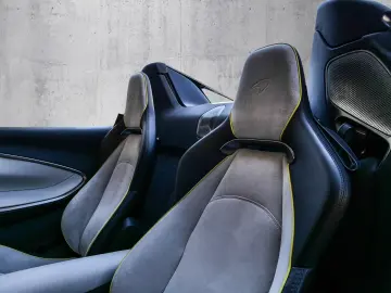 MCLAREN Artura Spider Performance  Sport Exh  Carbon