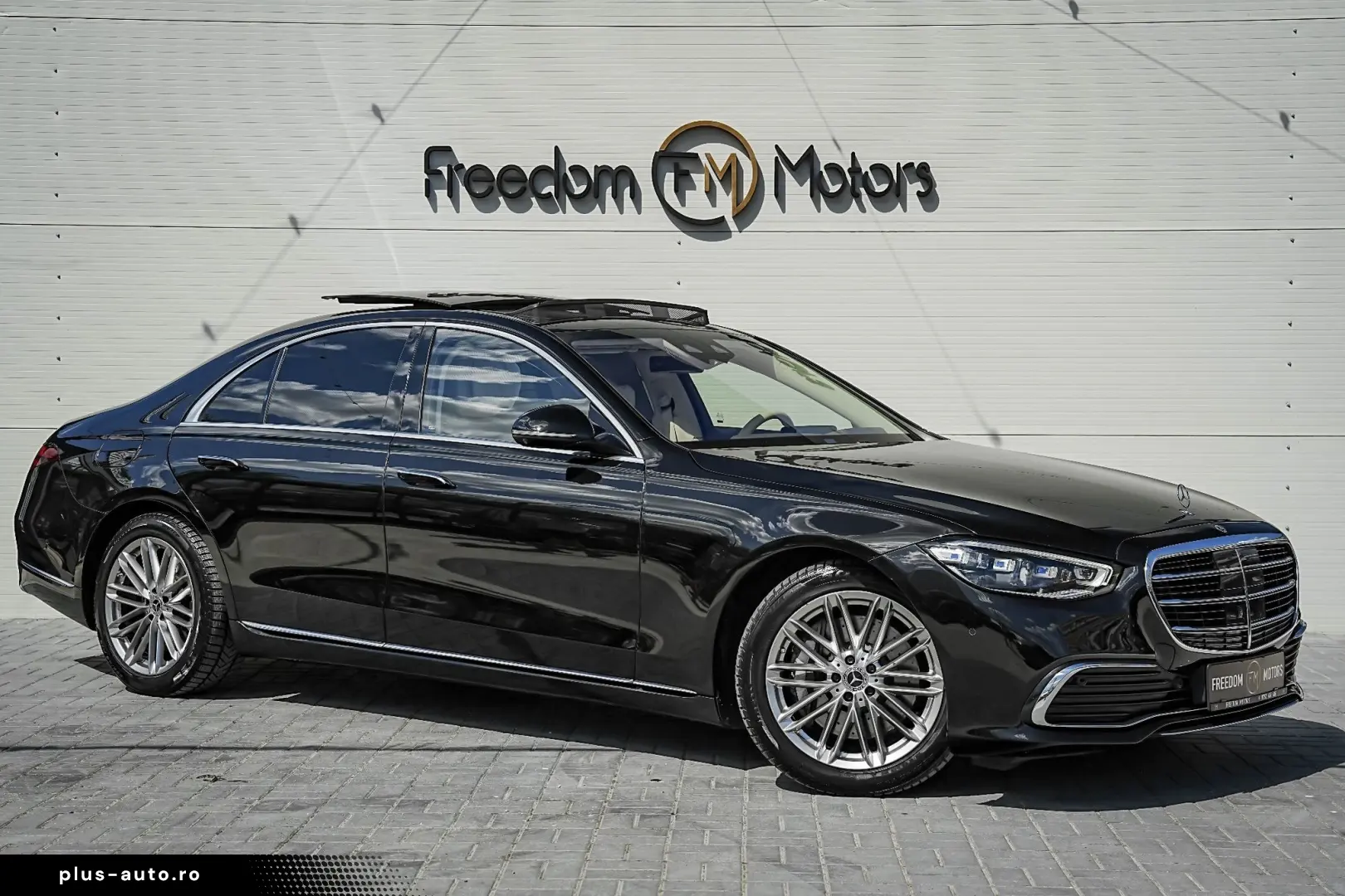 Mercedes-Benz S