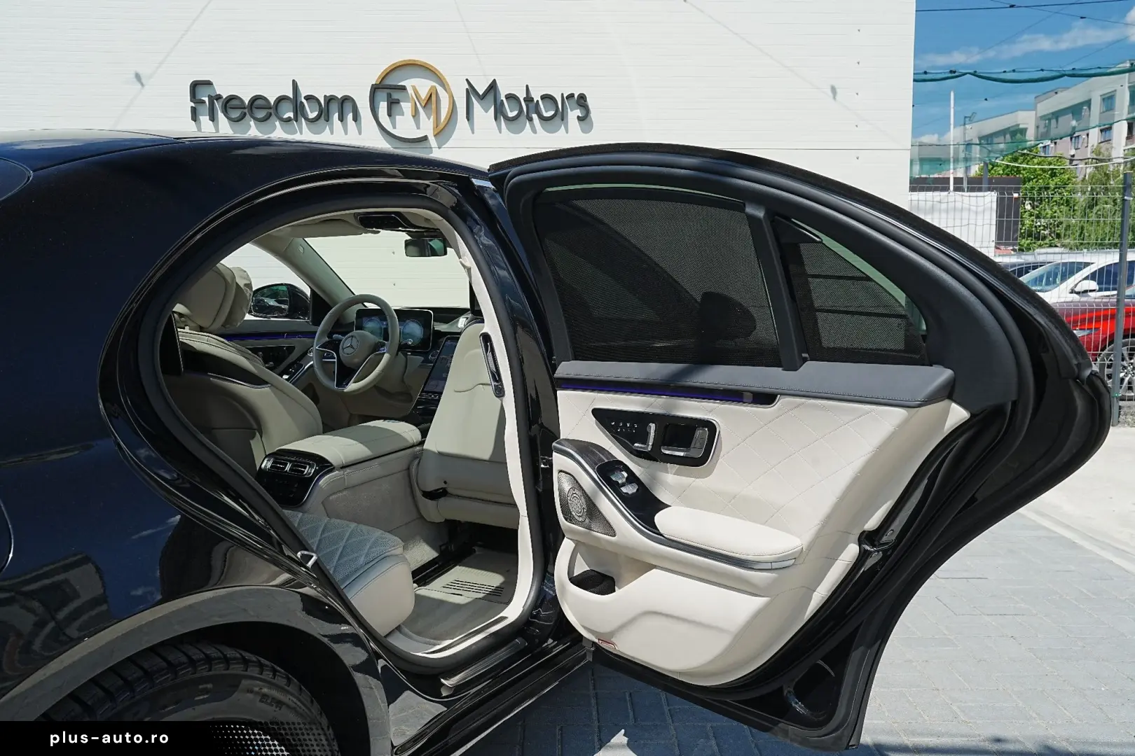 Mercedes-Benz S