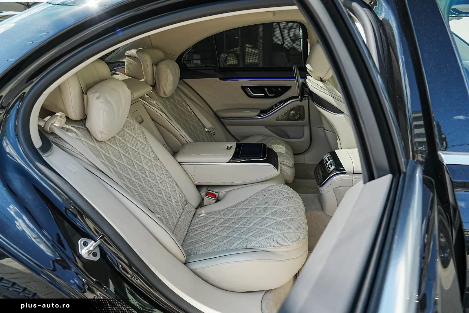 Mercedes-Benz S