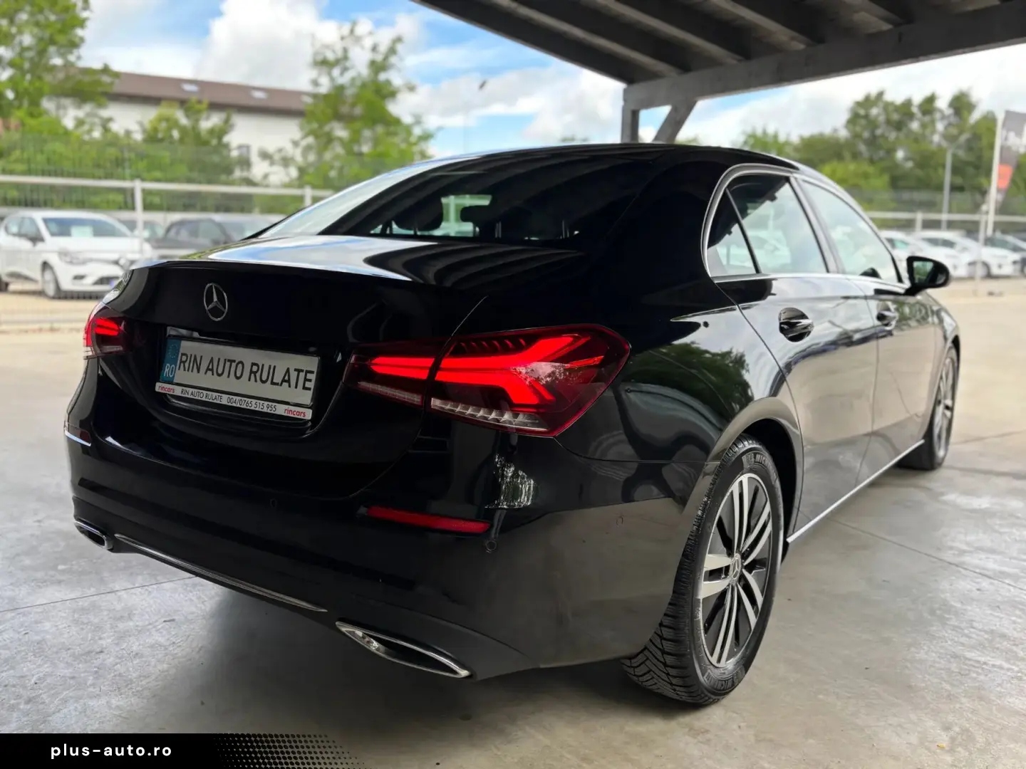 Mercedes-Benz A-180
