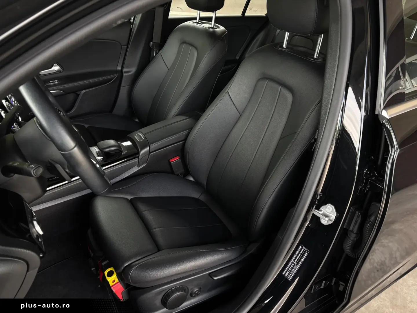 Mercedes-Benz A-180