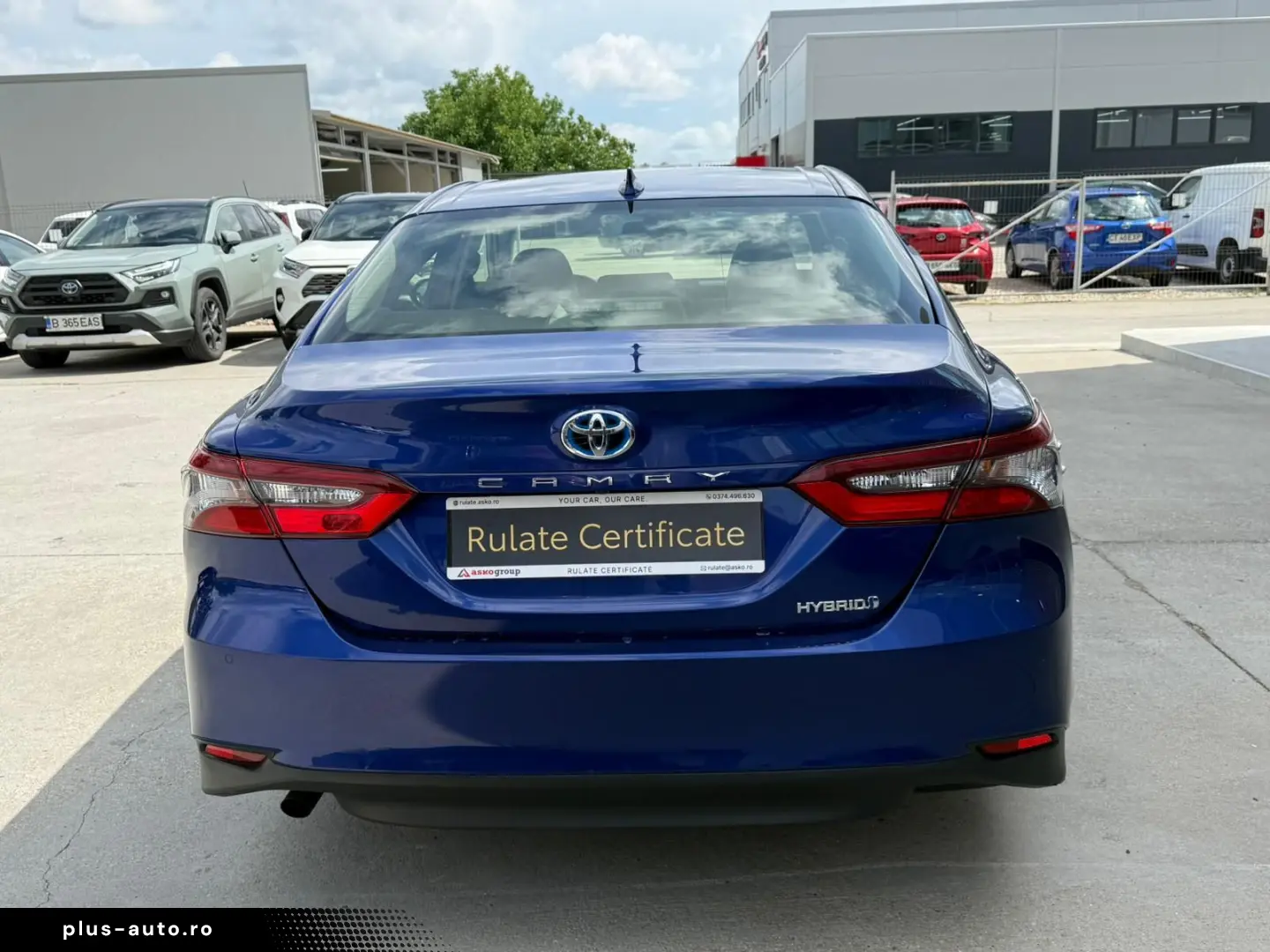 Toyota Camry Business 2.5 Hybrid