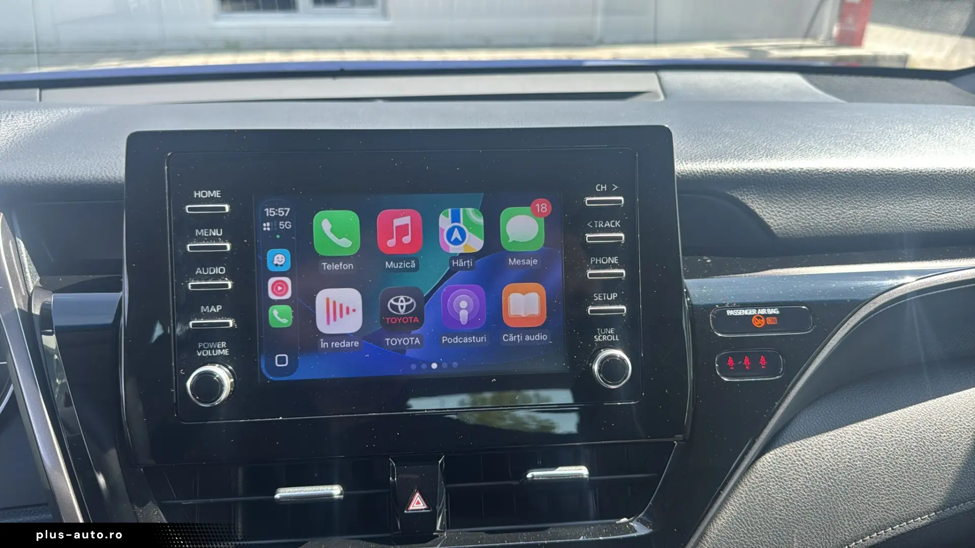 Toyota Camry Business 2.5 Hybrid