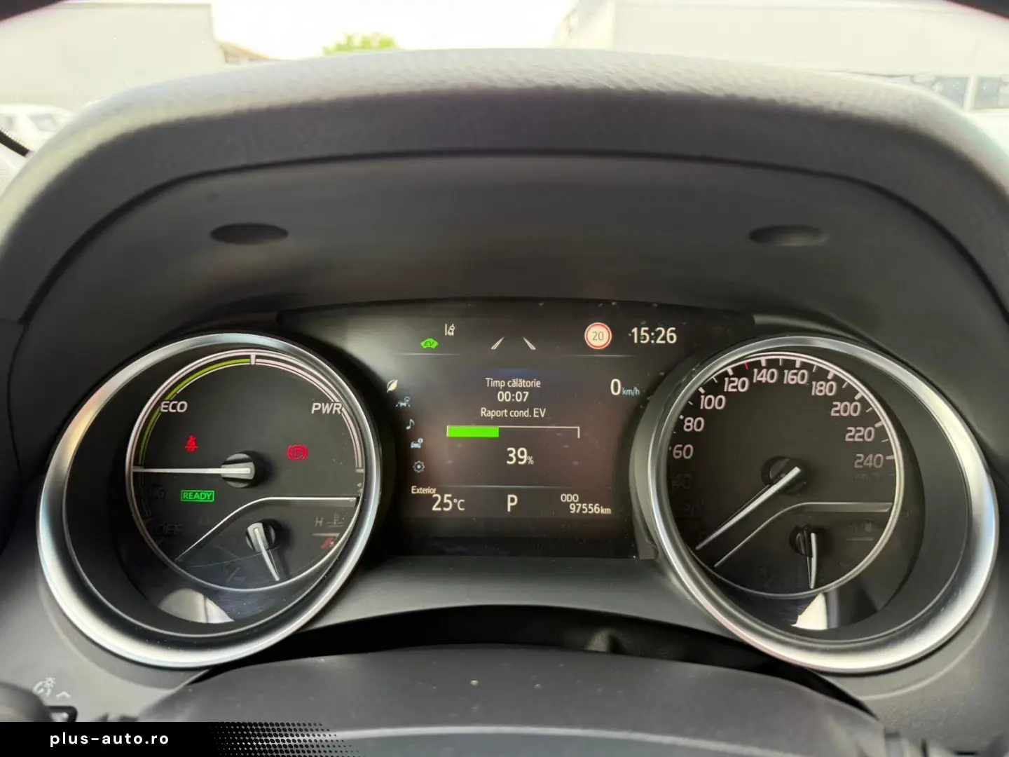 Toyota Camry Business 2.5 Hybrid