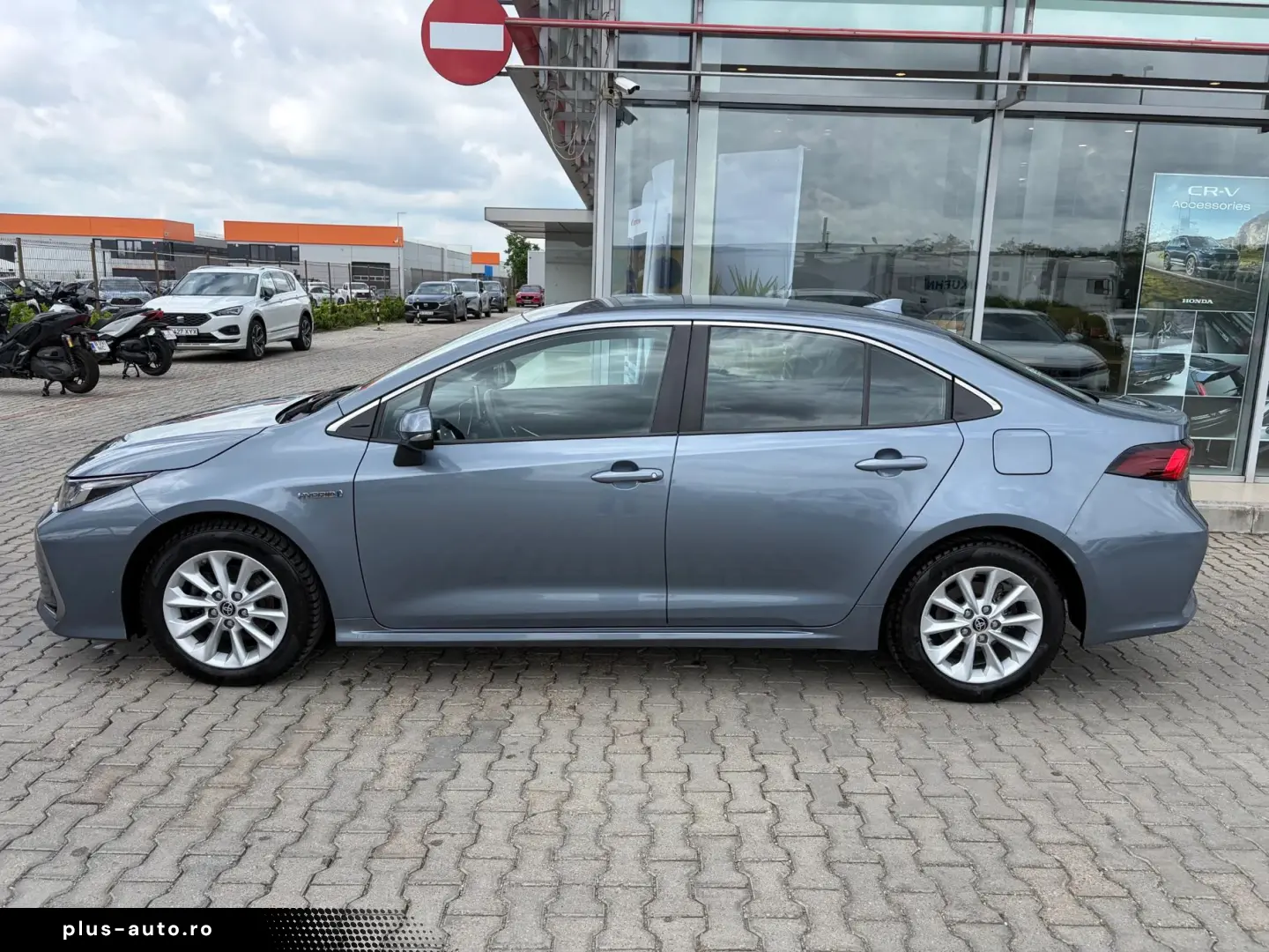 Toyota Corolla 1.8 Hybrid Dynamic   Car No. 149