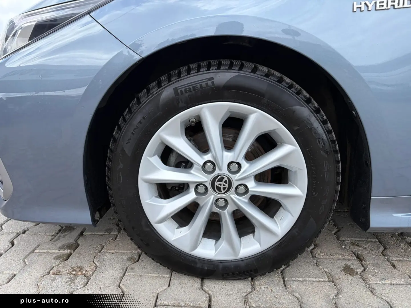 Toyota Corolla 1.8 Hybrid Dynamic   Car No. 149