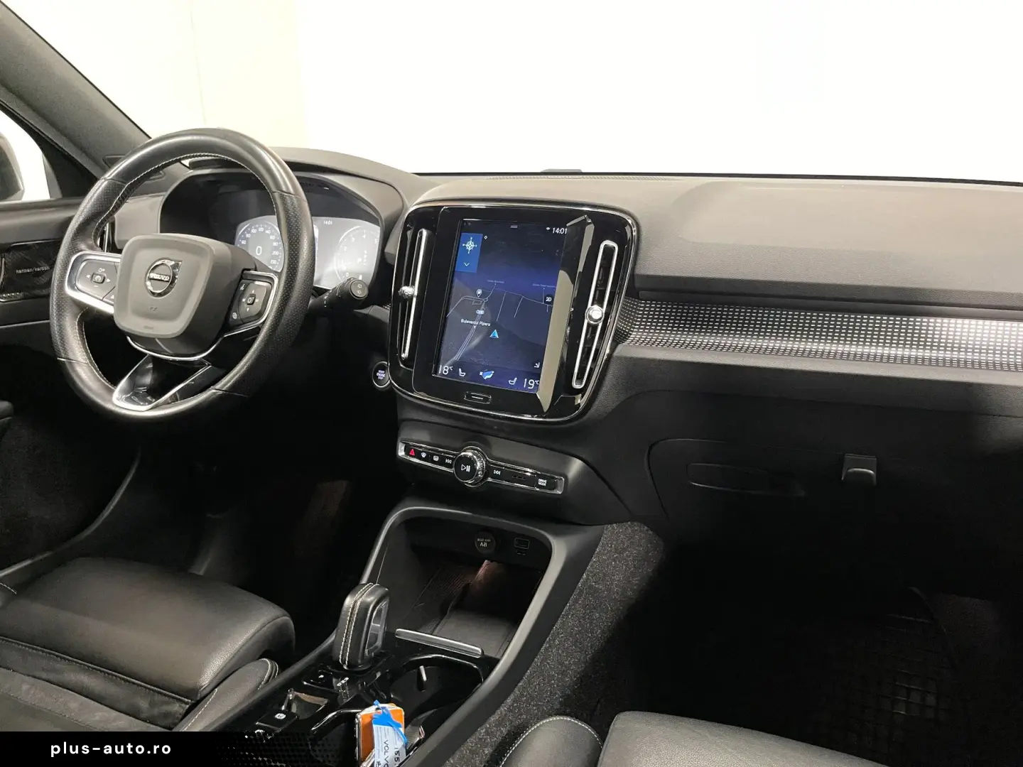 Volvo Xc-40