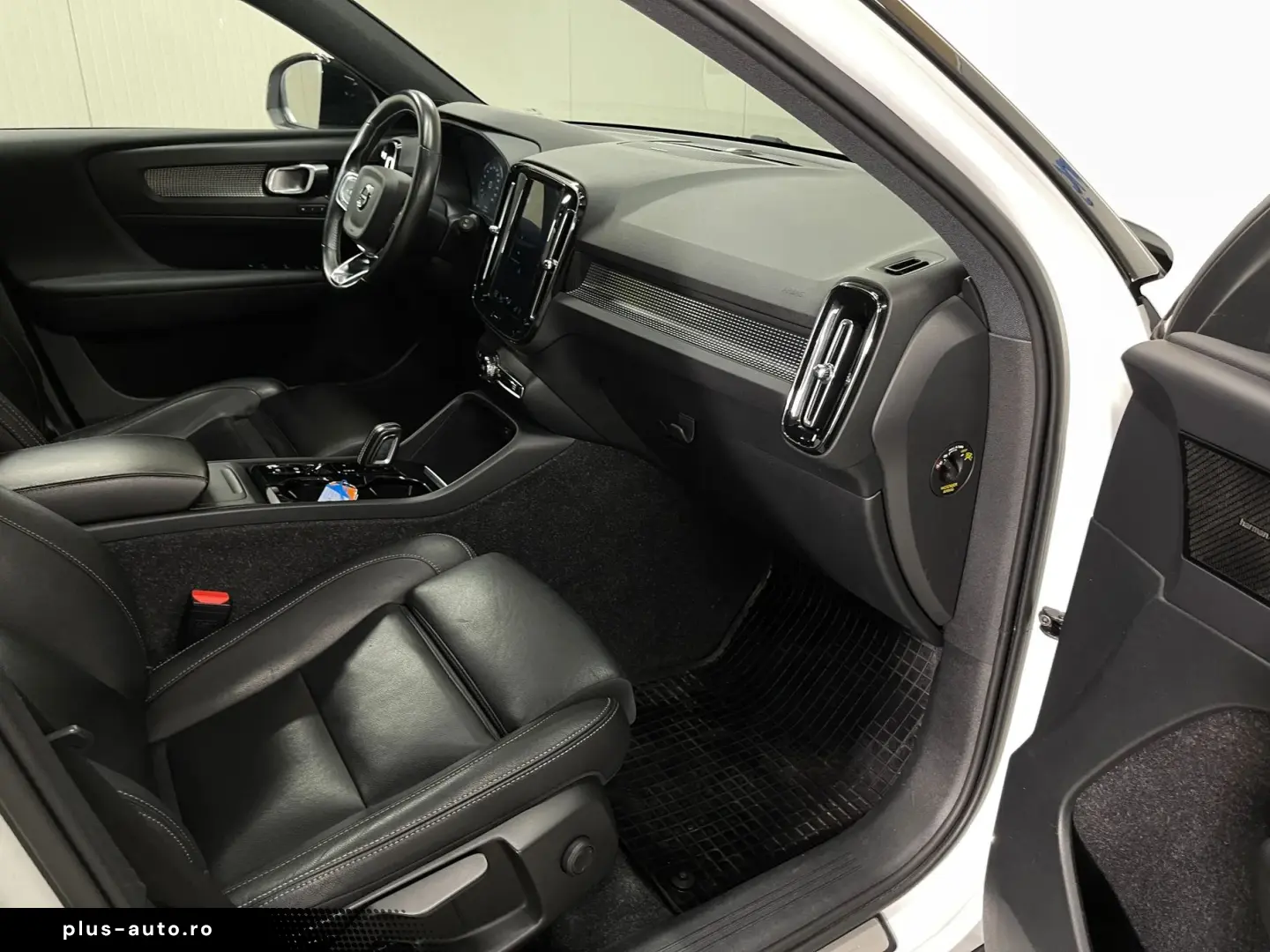 Volvo Xc-40