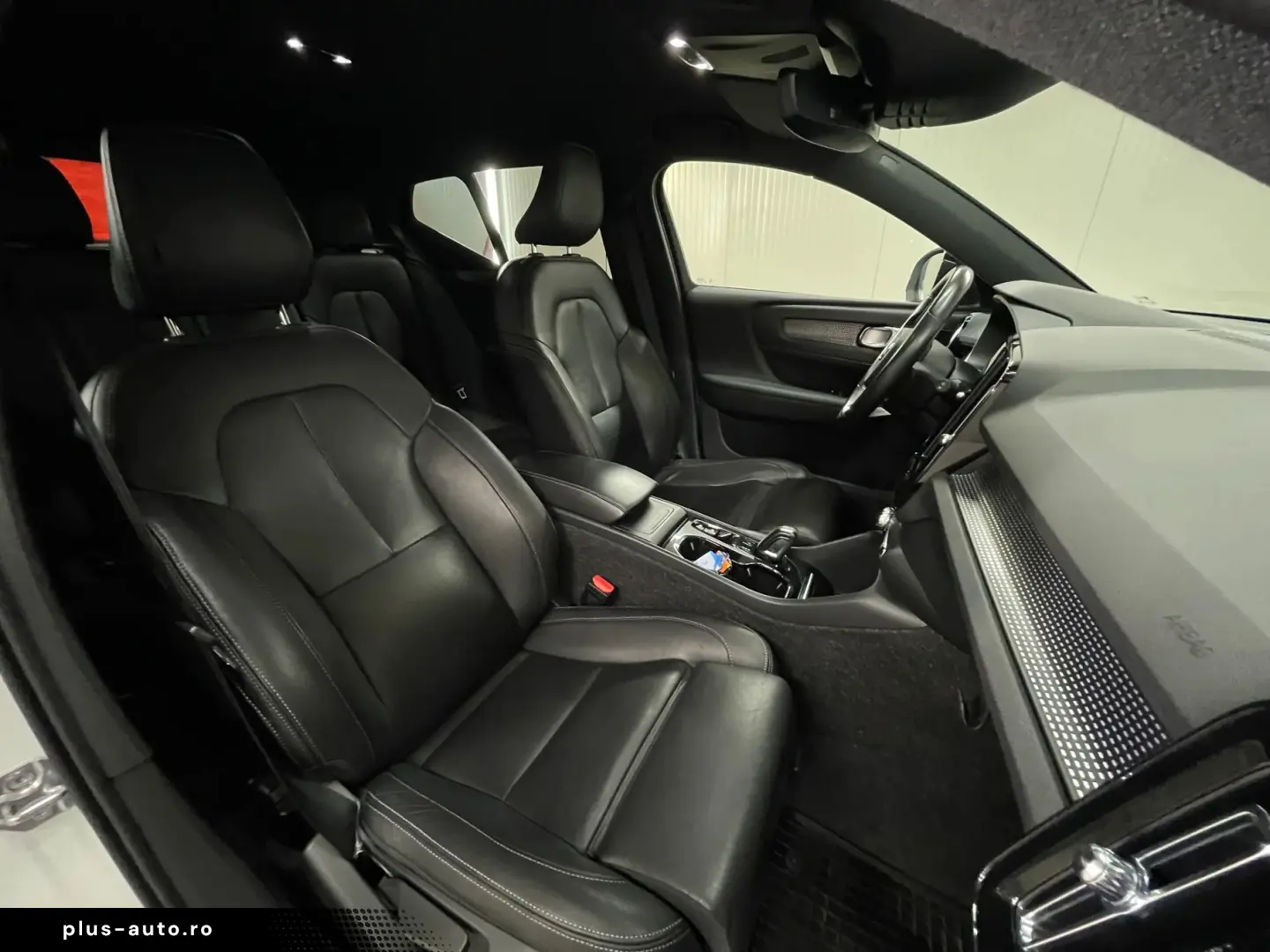 Volvo Xc-40