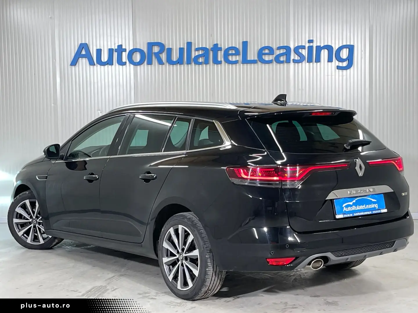 RENAULT Megane 2023 — imagine 24