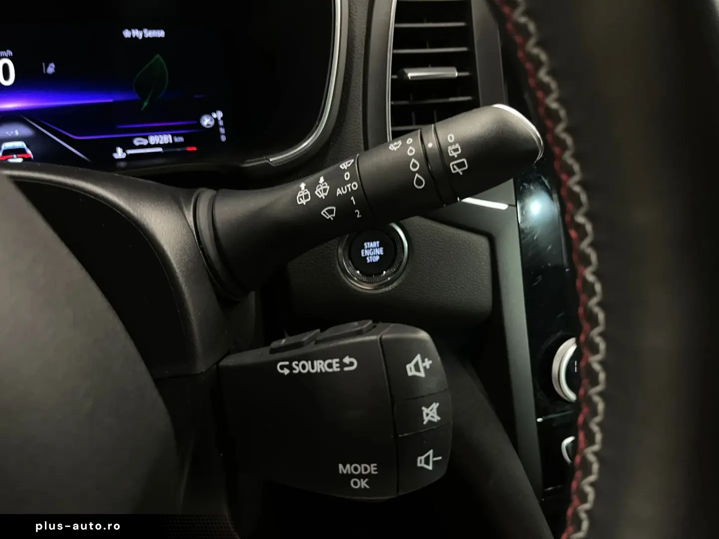 RENAULT Megane 2023 — imagine 43