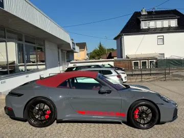 Porsche 911 992.2 Carrerra 4 GTS Sport-Design