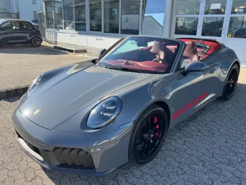 Porsche 911 992.2 Carrerra 4 GTS Sport-Design