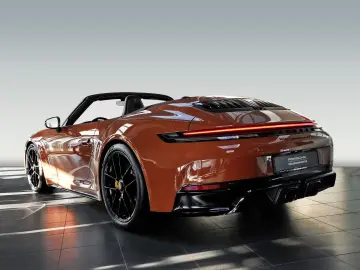 Porsche 911 992 Carrera 4 GTS Cabriolet