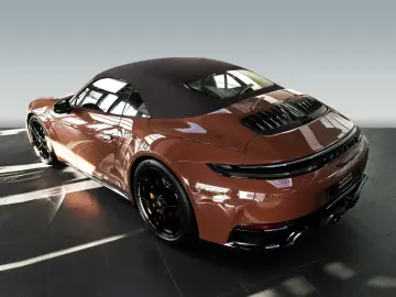 Porsche 911 992 Carrera 4 GTS Cabriolet