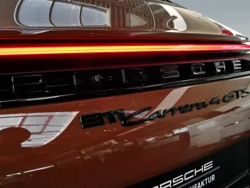 Porsche 911 992 Carrera 4 GTS Cabriolet