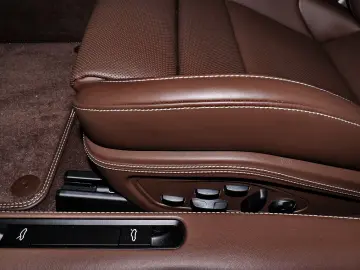 Porsche 911 992 Carrera 4 GTS Cabriolet