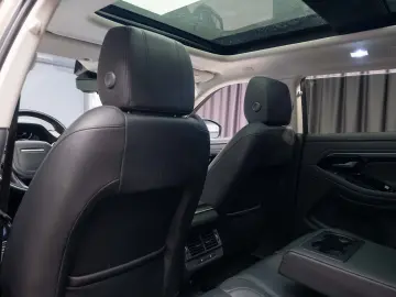 Range Rover Evoque P200 mild hibrid R-Dynamic S panoramic