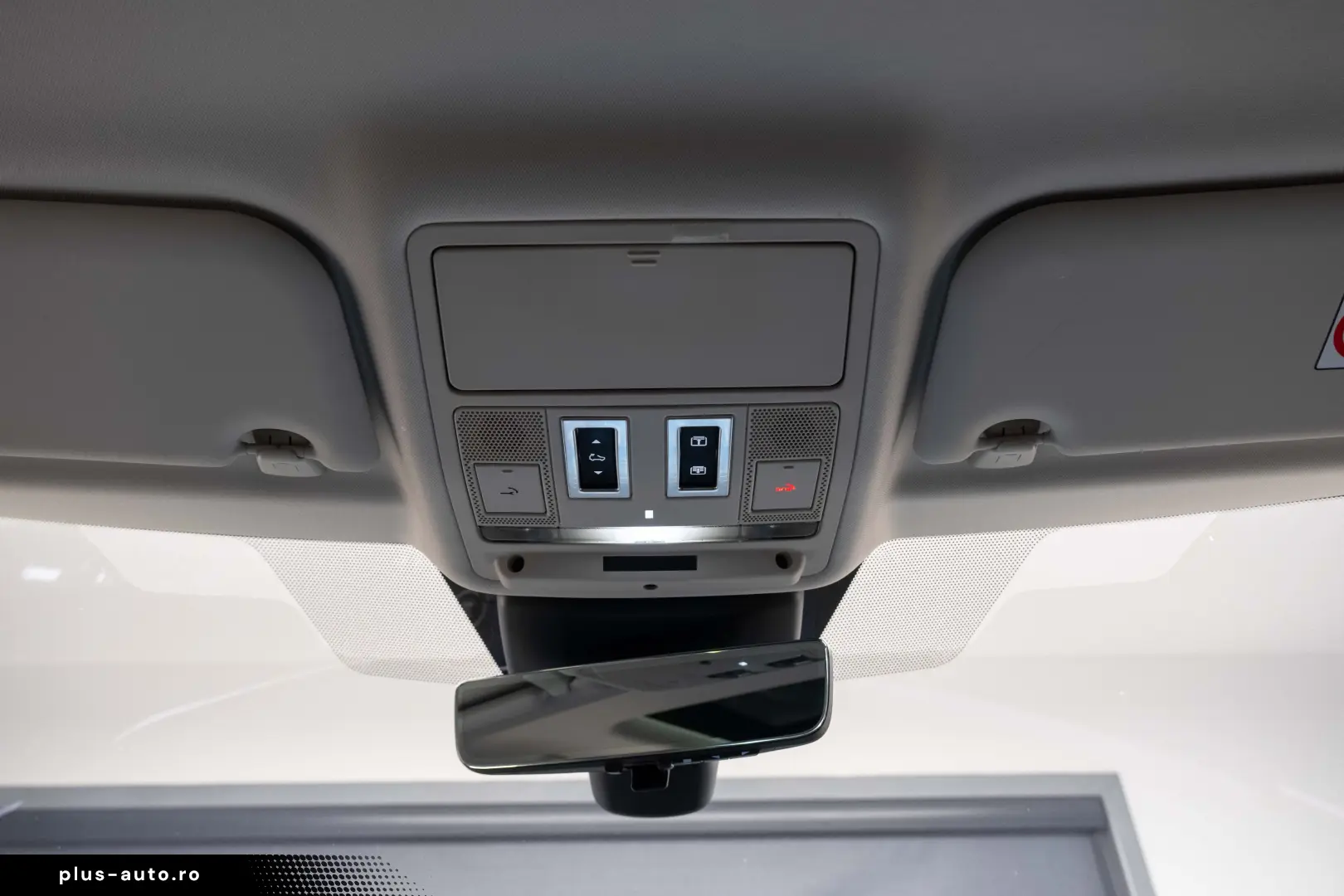 Range Rover Evoque P200 mild hibrid R-Dynamic S panoramic